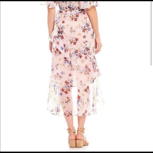 New! Chelsea & Violet Floral Ruffled - Picture 3 of 7